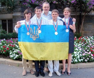 Україна увійшла до десятки кращих на Всесвітній олімпіаді з хімії