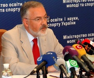 Вступити на програми бакалавра бажає 271 тисяча абітурієнтів