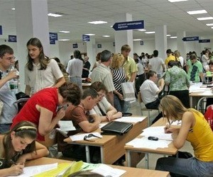 Вступ-2012: Абітурієнтів обмежили у доступі до інформації