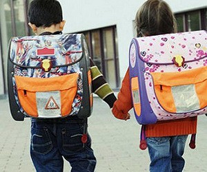 Знову до школи: фізкультура, мови і туалети на вулиці