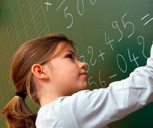 Куди першокласників приведе "прискорений марш" стандартів Табачника?