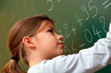 Куди першокласників приведе "прискорений марш" стандартів Табачника?