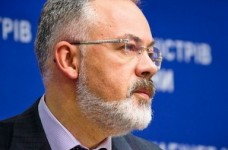 Більшість іноземних студентів в Україні отримують освіту російською, - Табачник