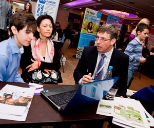 V Міжнародна виставка "Вища освіта за кордоном" від DEC education