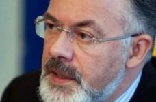 Табачник хоче безкоштовний Інтернет для всіх студентів