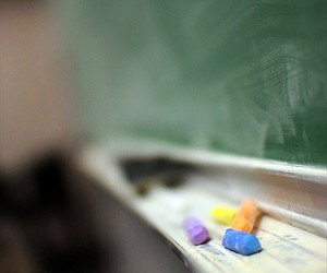 Столичним освітянам затримують зарплату