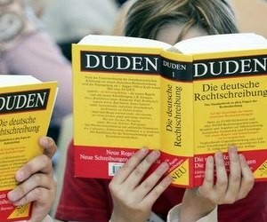 Більшість шкіл обирають німецьку як другу іноземну