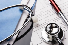 Медогляди учнів проводитимуть у приміщеннях шкіл