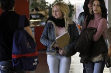 В Міносвіти кажуть, що майже усі школи працюють у першу зміну