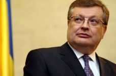 Грищенко пообіцяв пришвидшити процес об’єднання ВНЗ