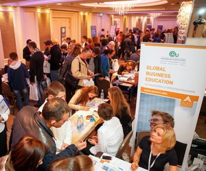 DEC education запрошує на виставку "Канікули, школи і коледжі за кордоном"