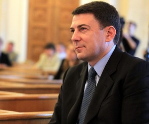 Міносвіти активно просуває законопроект Ківалова