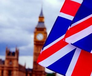 Виграй безкоштовні мовні курси у Великій Британії