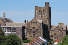 Як підготуватися до вступу в британський університет у Києві?