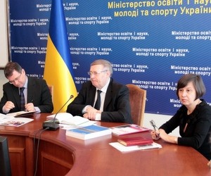 У Міносвіти вивчатимуть стан підготовки учителів іноземної мови
