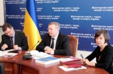 У Міносвіти вивчатимуть стан підготовки учителів іноземної мови