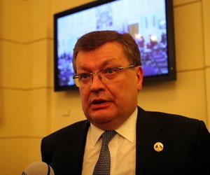 Грищенко попросив Міносвіти організувати прозорий вступ