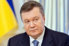 Януковича закликали зупинити тиск на студентів