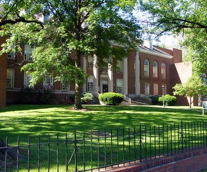 Презентація програм INTO на базі американського Marshall University