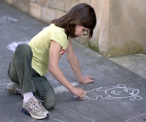 Від Януковича вимагають зупинити нищення позашкільної освіти