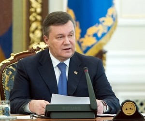 Ми виконуємо всі зобов’язання по підвищенню зарплат, - Янукович