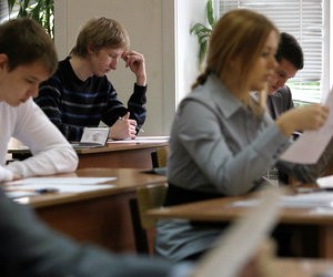 Абітурієнтам надіслані запрошення на ЗНО