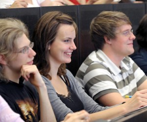 У 2014 році уряд підвищить стипендії для відмінників