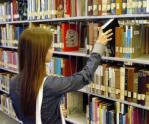 Учні та вчителі є заручниками ігор із виданням підручників, - експерти