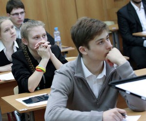 У Міносвіти кажуть, що абітурієнти не скаржаться на обшуки