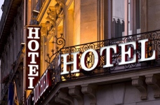 Післядипломна освіта в готельному менеджменті