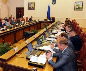 Уряд не враховує пропозицій профспілок щодо зарплат освітян