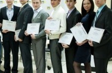 kmbs продовжує навчати майбутніх лідерів ДТЕК