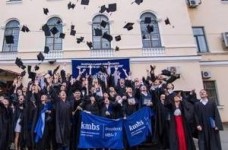 Вручення дипломів у kmbs – 2013