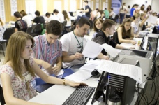 Абітурієнтам не видають документи про освіту