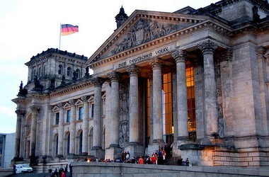 Німеччина скорочує фінансування програм DAAD