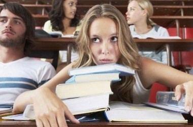 Вузи вимагають з абітурієнтів «благодійні внески»