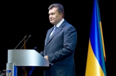 Янукович пропонує розвивати мобільність студентів