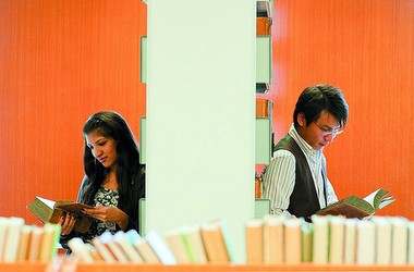 Вишам доручено збільшити набір іноземних студентів