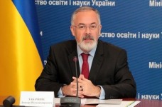 Табачник похвалився темпами створення підручників