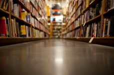 Чиновниця: підручники без грифу є підробками