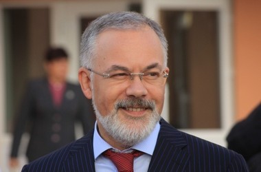 Гриф це гарантія, що підручник читали фахівці, - міністр