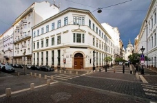 Навчання в Угорщині: Central European University