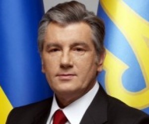 Ющенко побажав щасливої долі випускникам