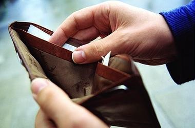 Профспілки: бюджетники стали "працюючими бідними"