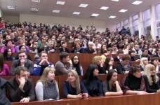 Студенти висловили недовіру ректорату КНУБА