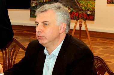 Вишам не будуть скорочувати держзамовлення