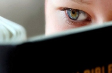 "Пряма дія" виступає проти втручання церкви в освіту