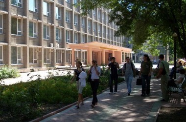 Одеським ВНЗ рекомендовано призупинити навчання