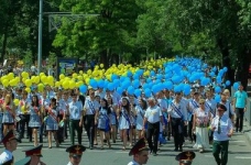 Атестати отримали 280 тисяч випускників шкіл
