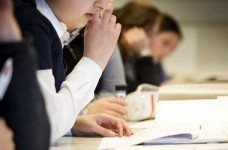 Варіант диктанту для учнів 9-х класів оголосять о 9.00